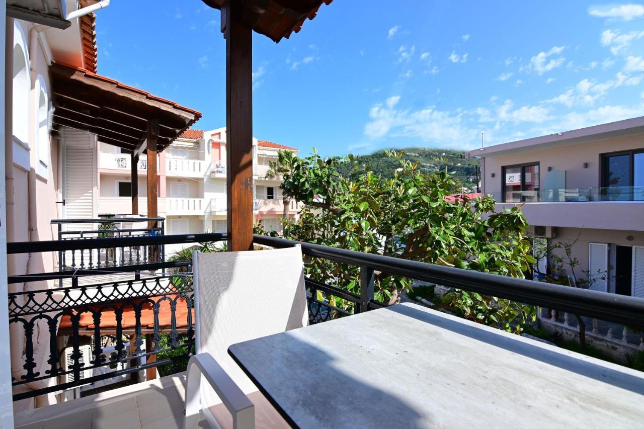 Nadia'S Studios & Apartments In Argasi, Sea-View 외부 사진